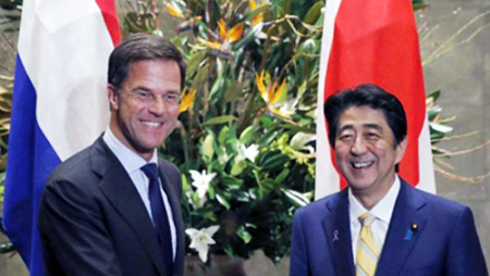 Japón y Holanda preocupados por las tensiones en el Mar Oriental